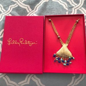 Lilly Pulitzer bombshell necklace